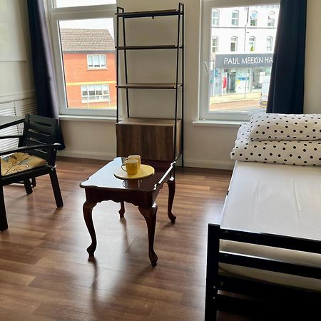 Entire Yellowapt Near Belfast City Centre - Free Parking - Up To 3 Guests - 2 Beds Zewnętrze zdjęcie