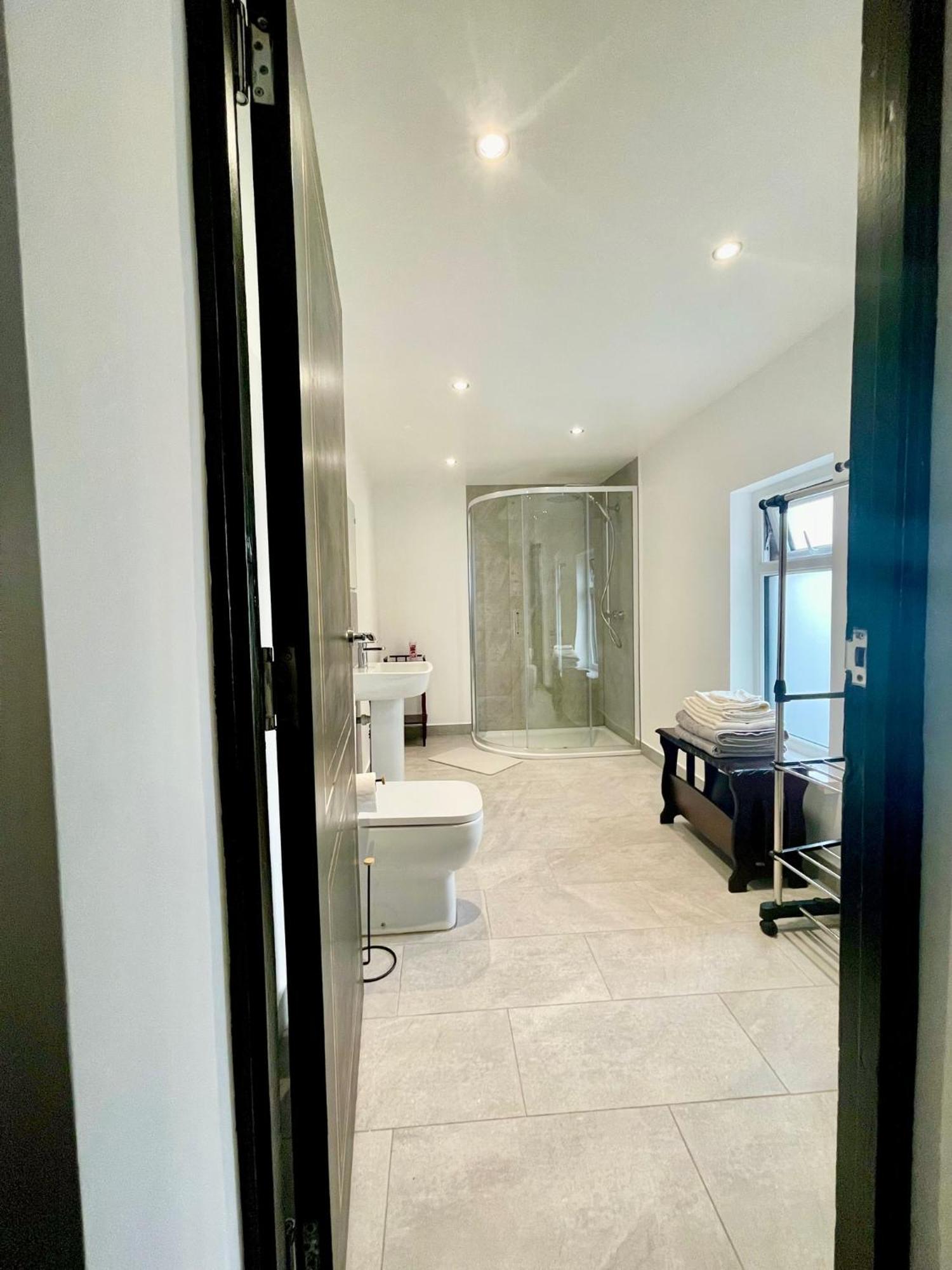 Entire Yellowapt Near Belfast City Centre - Free Parking - Up To 3 Guests - 2 Beds Zewnętrze zdjęcie